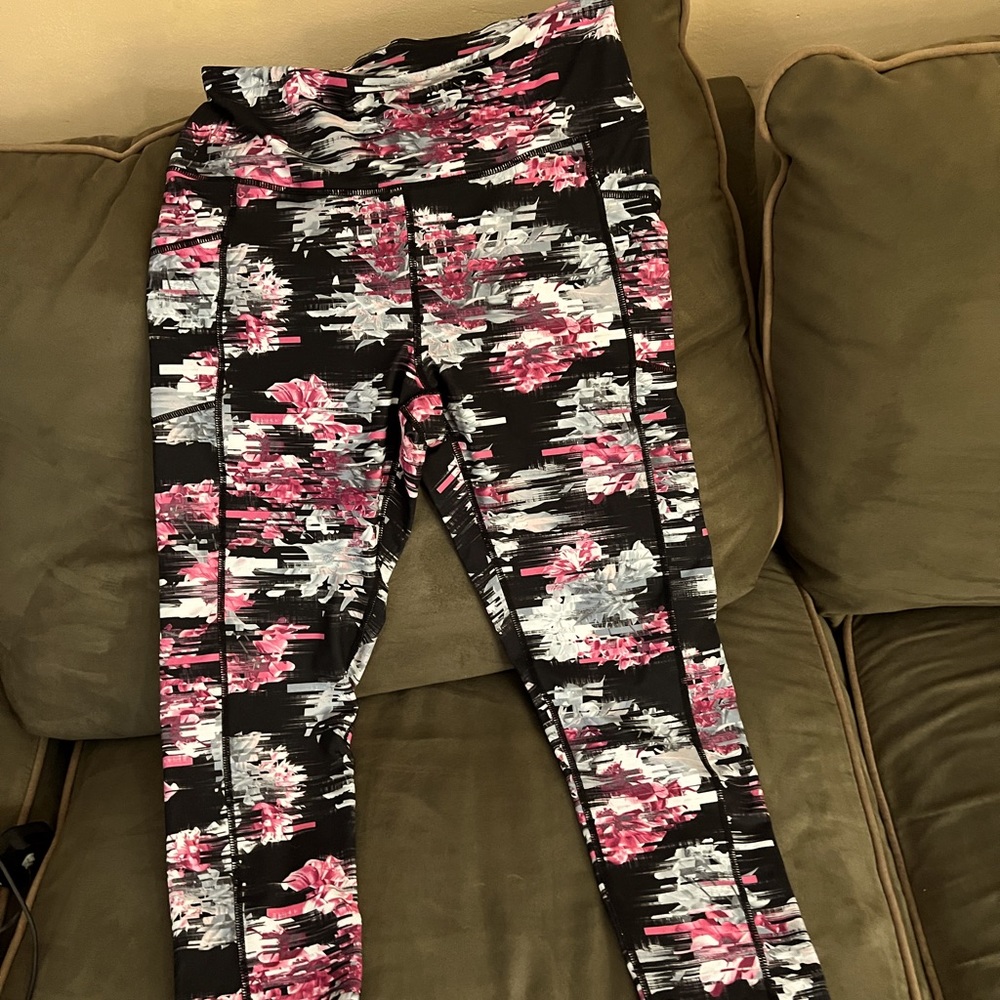 2 size Large Workout leggings